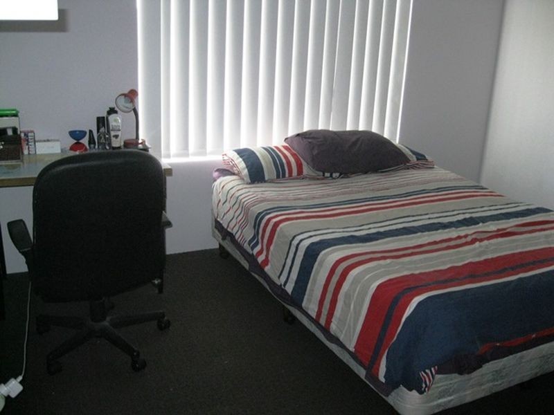 33 Tinsel Street, Yanchep WA 6035