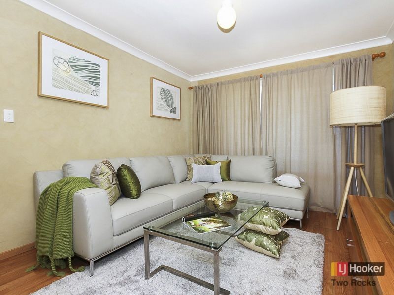 14 Weatherley Drive, Two Rocks WA 6037