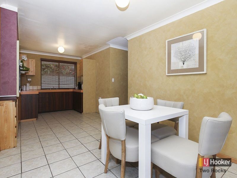 14 Weatherley Drive, Two Rocks WA 6037