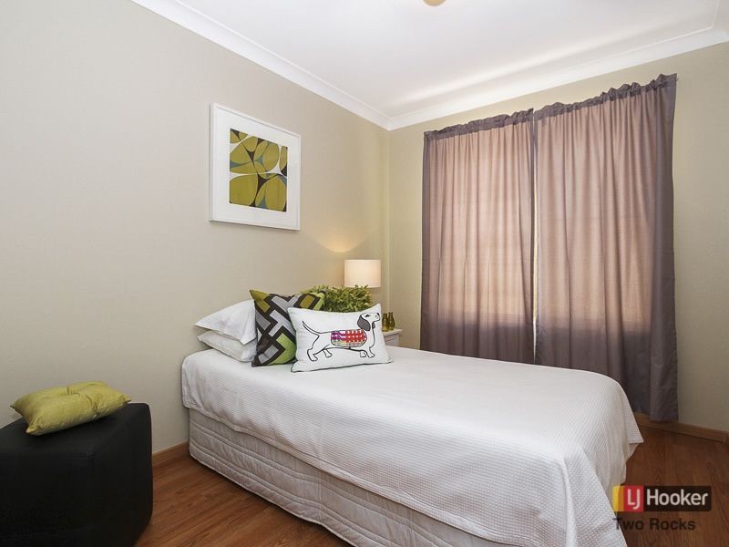 14 Weatherley Drive, Two Rocks WA 6037