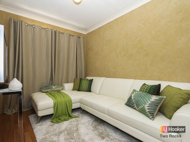 14 Weatherley Drive, Two Rocks WA 6037