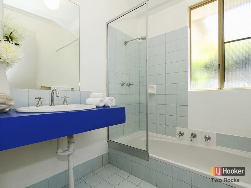 14 Weatherley Drive, Two Rocks WA 6037