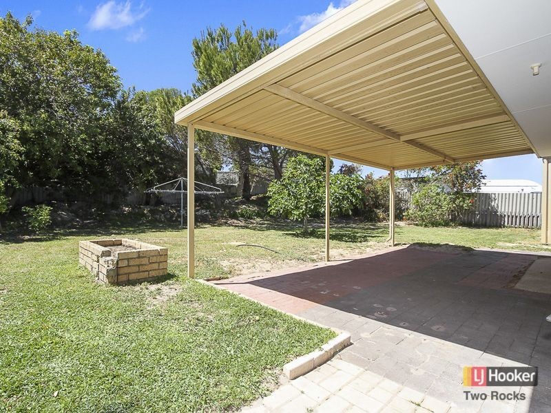 14 Weatherley Drive, Two Rocks WA 6037