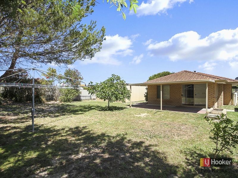 14 Weatherley Drive, Two Rocks WA 6037