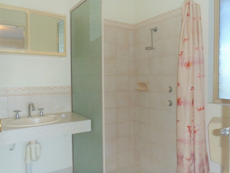 83 Whitfield Drive, Two Rocks WA 6037