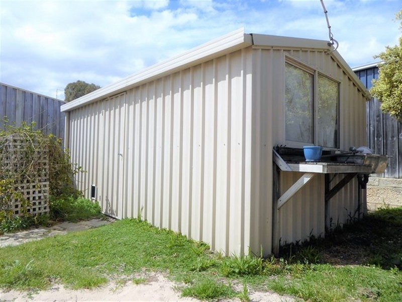 12 Sceptre Court, Two Rocks WA 6037