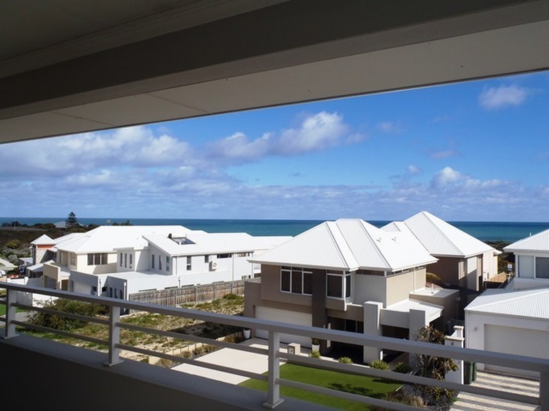 23 Seadrift Street, Yanchep WA 6035