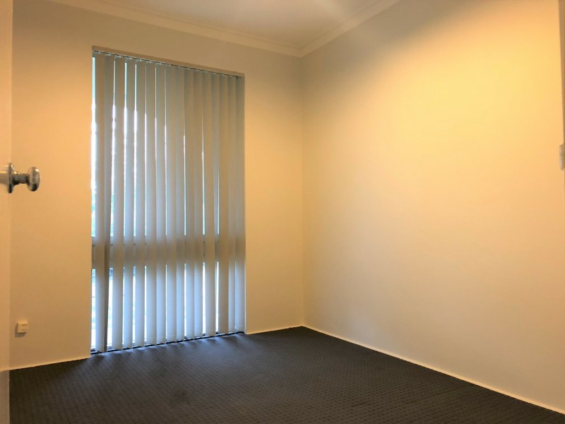 32 Whitfield Drive, Two Rocks WA 6037