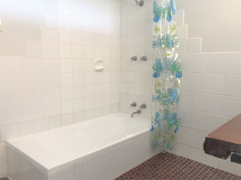 32 Whitfield Drive, Two Rocks WA 6037