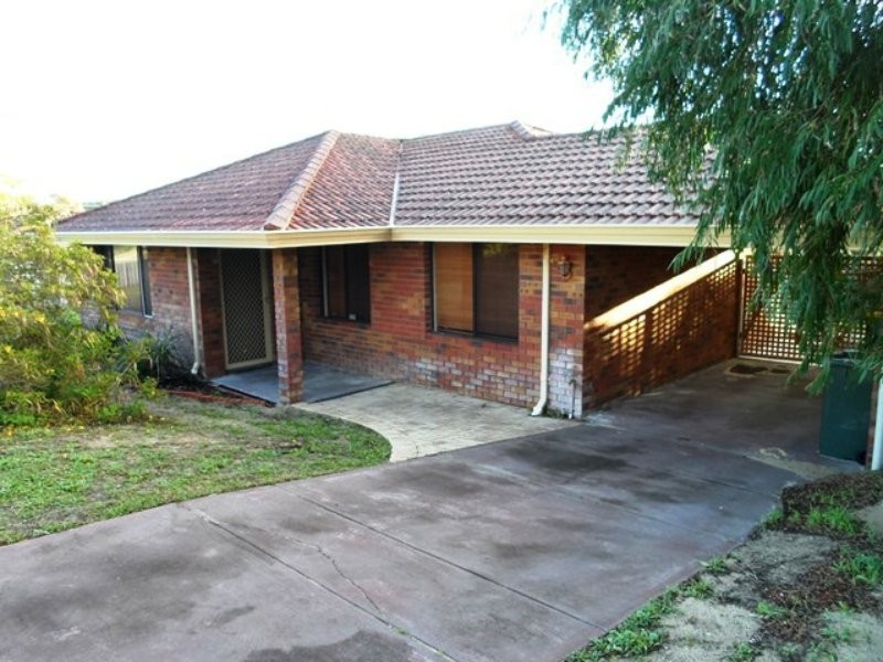 55 St Ives Drive, Yanchep WA 6035