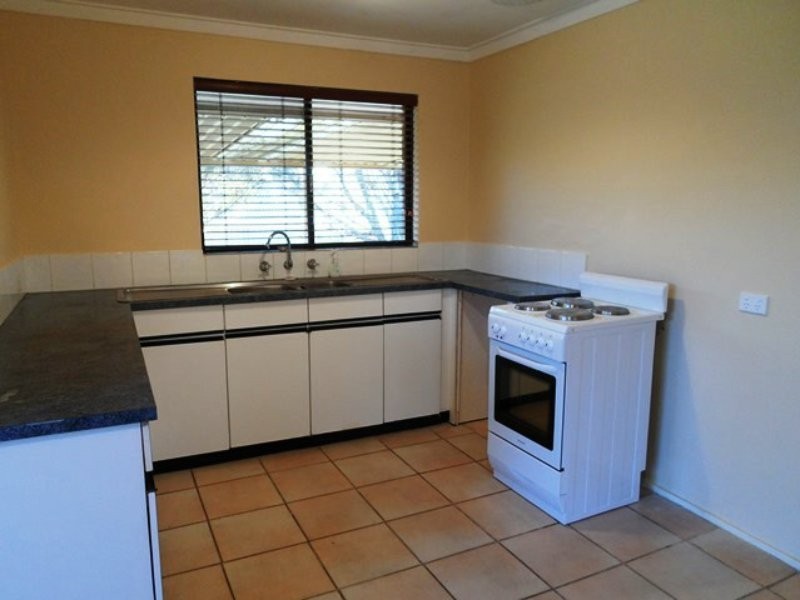 55 St Ives Drive, Yanchep WA 6035