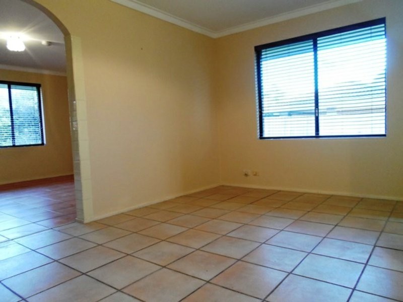 55 St Ives Drive, Yanchep WA 6035