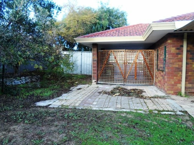 55 St Ives Drive, Yanchep WA 6035