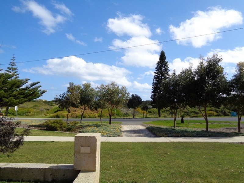 109 Two Rocks Road, Two Rocks WA 6037