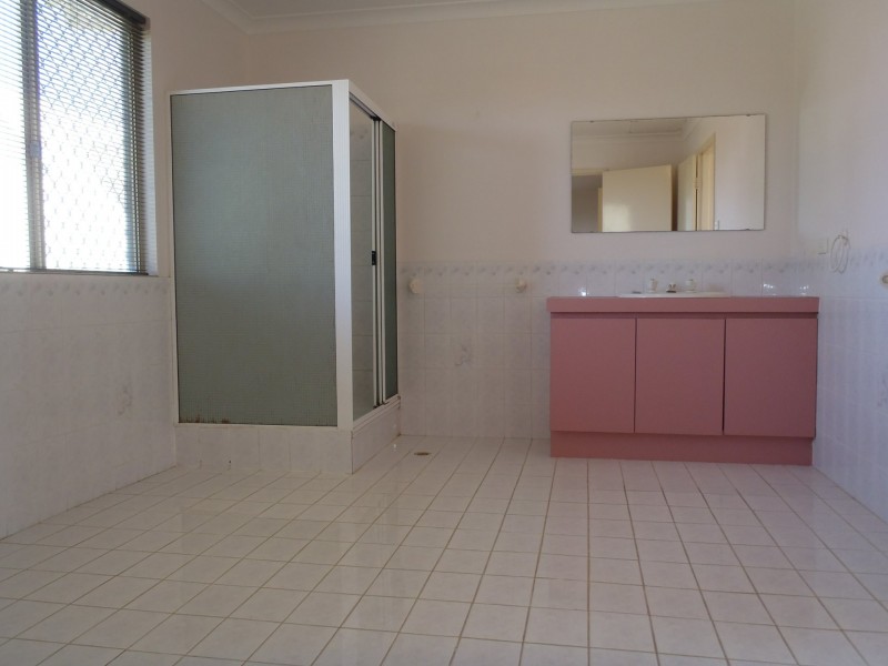 4 Valkyrie Place, Two Rocks WA 6037