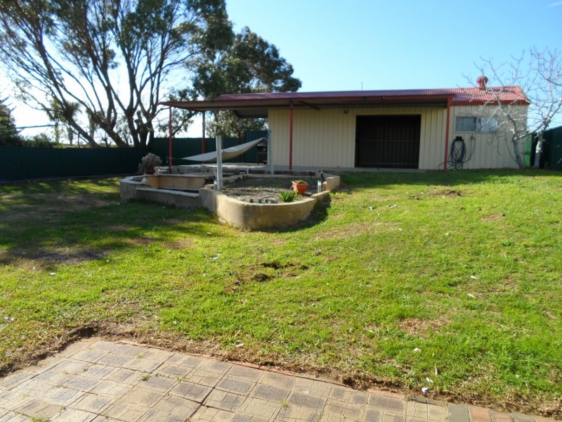 4 Valkyrie Place, Two Rocks WA 6037