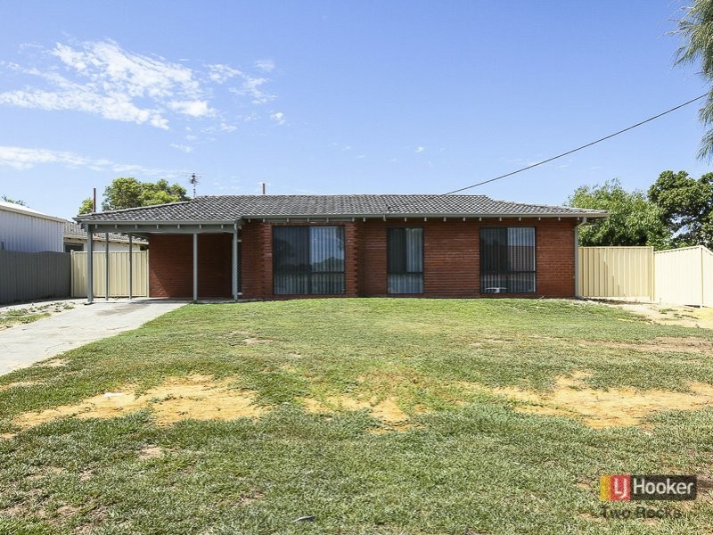 8 Preston Court, Two Rocks WA 6037
