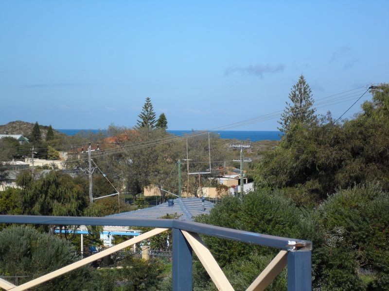 5 Brodia Place, Two Rocks WA 6037