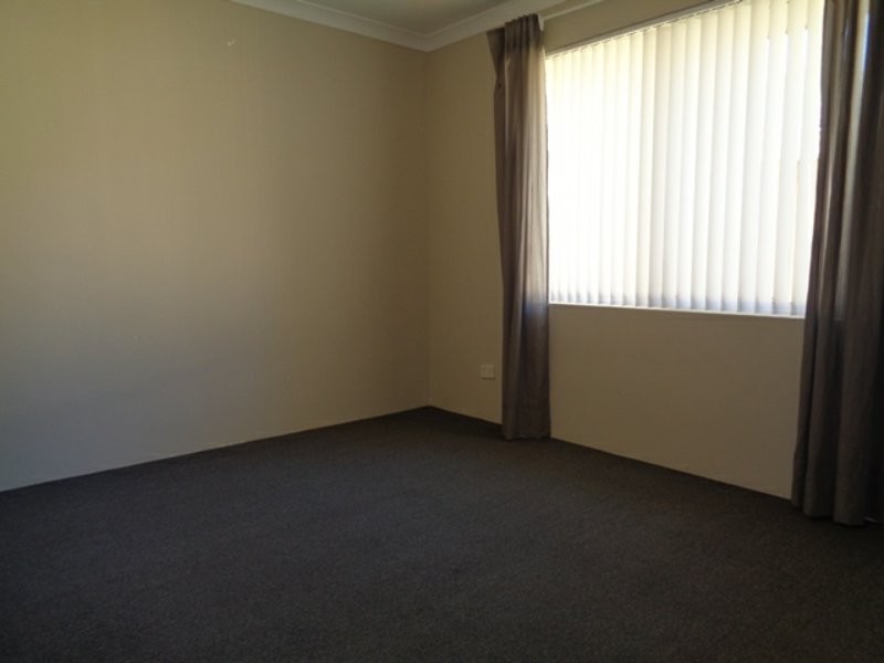 38 Blackwood Meander, Yanchep WA 6035