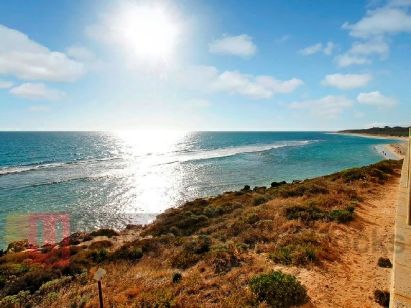 38 Blackwood Meander, Yanchep WA 6035