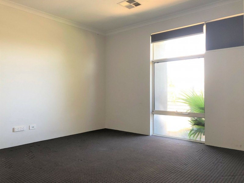 11 Caddy Way, Yanchep WA 6035