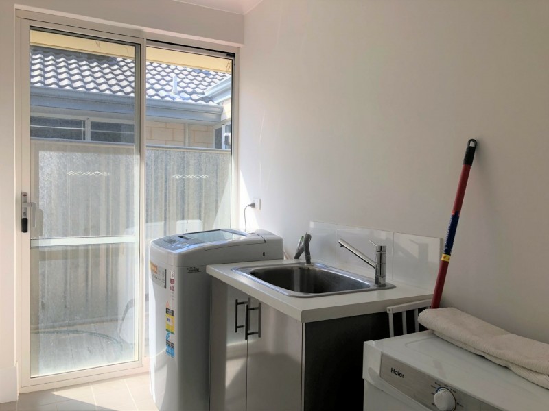 11 Caddy Way, Yanchep WA 6035