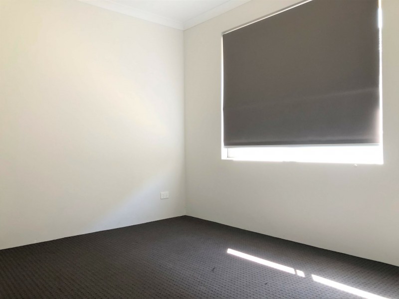 11 Caddy Way, Yanchep WA 6035