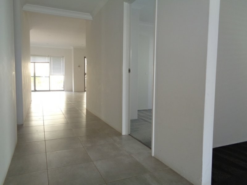 87 Seaside Avenue, Yanchep WA 6035