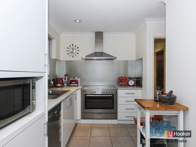 5 Preston Court, Two Rocks WA 6037