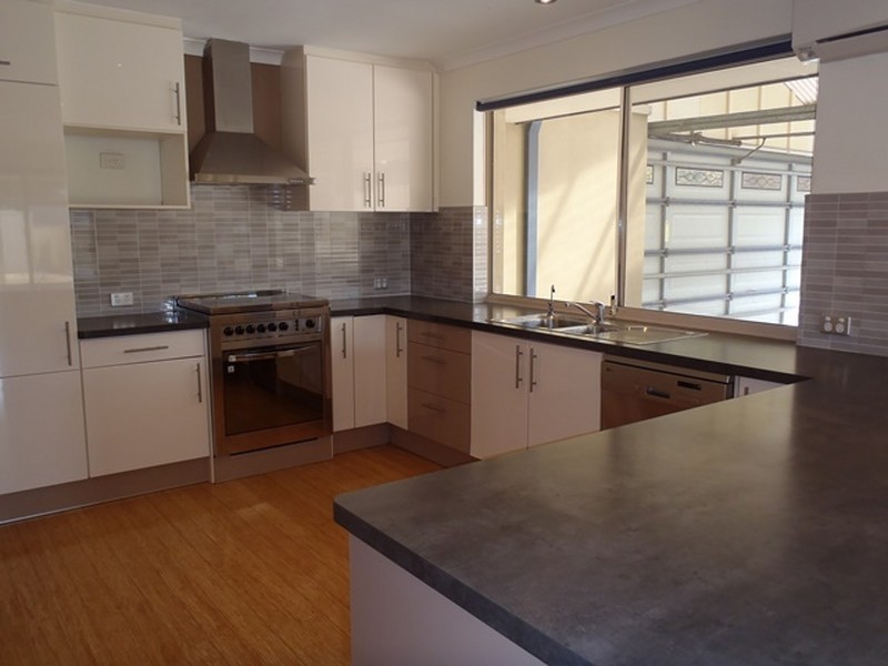 6 Intrepid Court, Two Rocks WA 6037