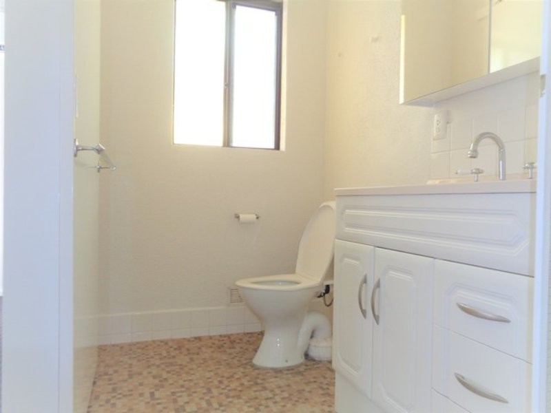 62 Weatherley Drive, Two Rocks WA 6037