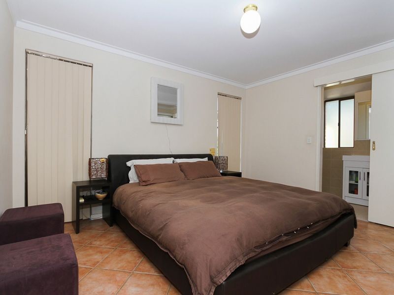 1 Delta Court, Ocean Reef WA 6027