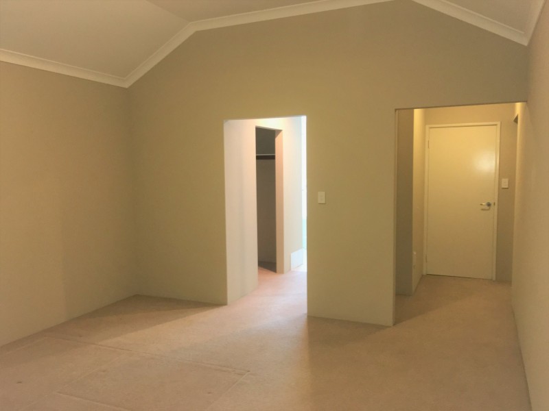 9 Seadrift Street, Yanchep WA 6035