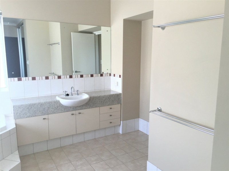 9 Seadrift Street, Yanchep WA 6035