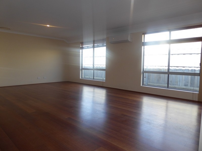 14 Seaside Avenue, Yanchep WA 6035