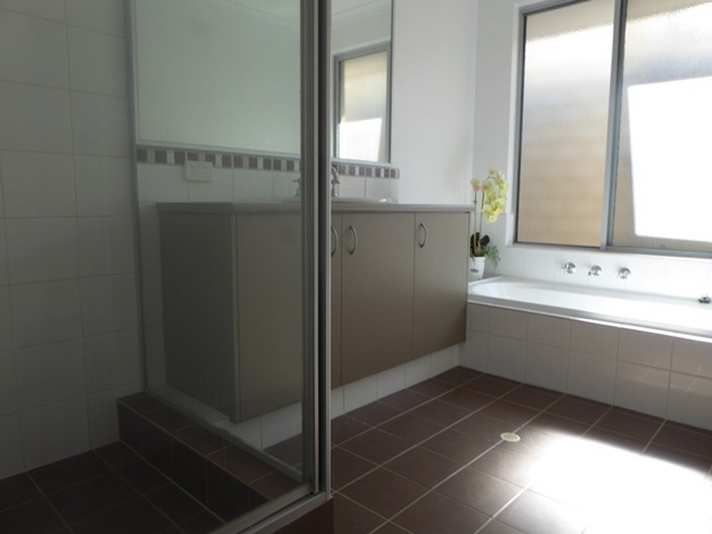 14 Seaside Avenue, Yanchep WA 6035