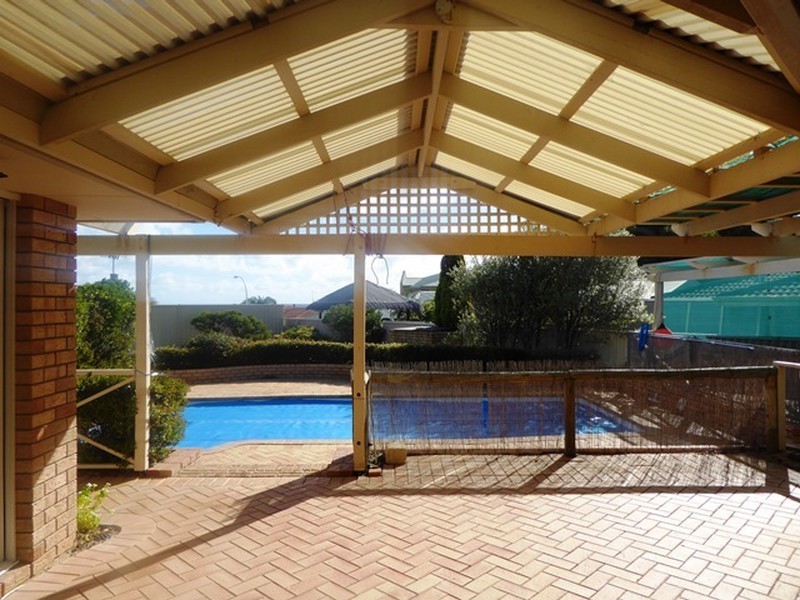 80 Damepattie Drive, Two Rocks WA 6037