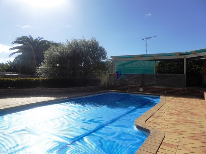 80 Damepattie Drive, Two Rocks WA 6037