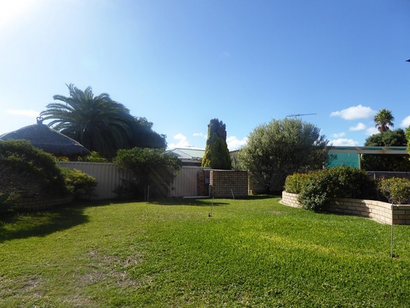80 Damepattie Drive, Two Rocks WA 6037