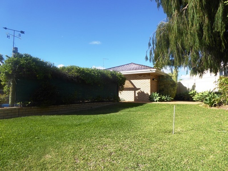 80 Damepattie Drive, Two Rocks WA 6037