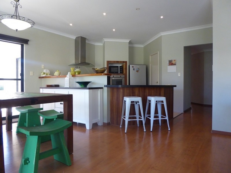 9 Genesta Place, Two Rocks WA 6037