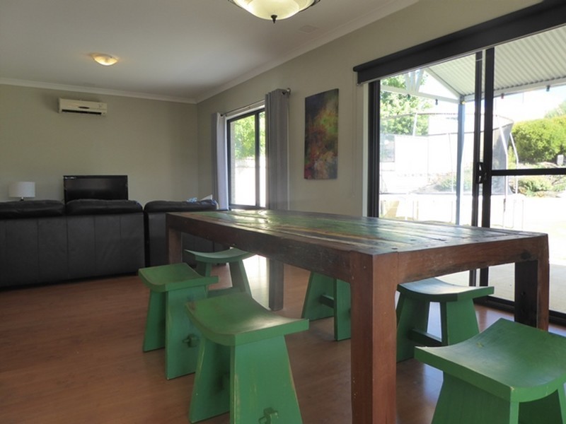 9 Genesta Place, Two Rocks WA 6037