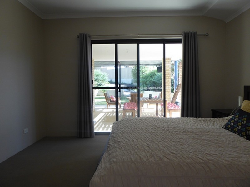 9 Genesta Place, Two Rocks WA 6037