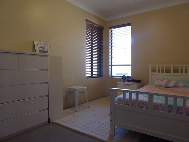 9 Genesta Place, Two Rocks WA 6037