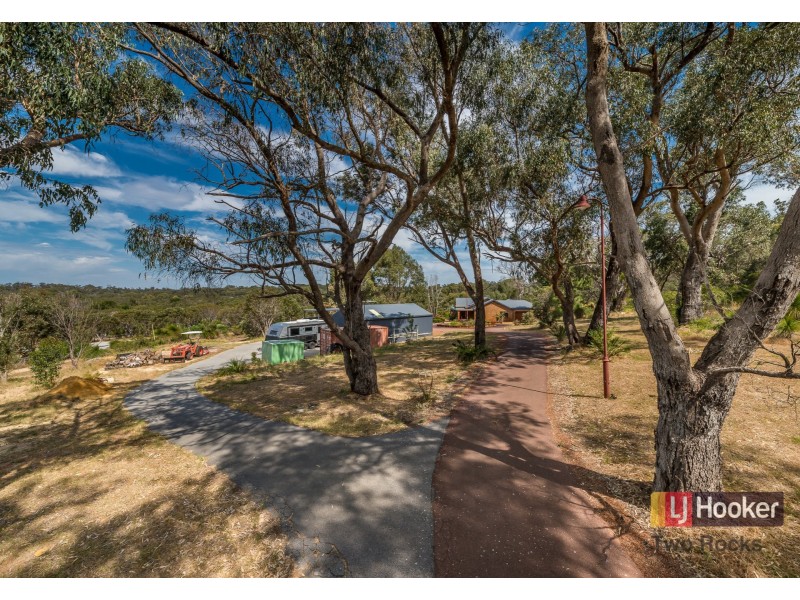 85 Harvest Circle, Two Rocks WA 6037