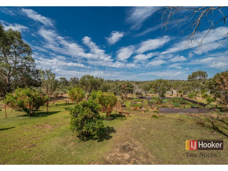 85 Harvest Circle, Two Rocks WA 6037