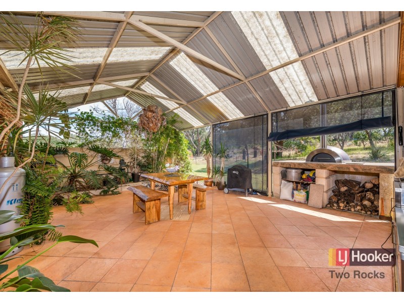 85 Harvest Circle, Two Rocks WA 6037