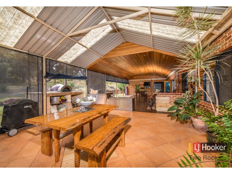 85 Harvest Circle, Two Rocks WA 6037