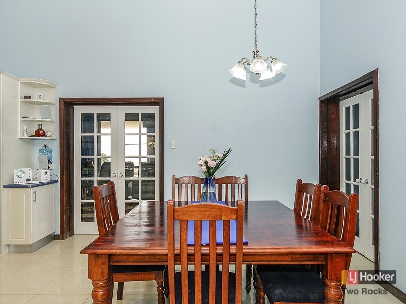 31 Sovereign Drive, Two Rocks WA 6037