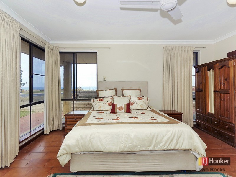 31 Sovereign Drive, Two Rocks WA 6037